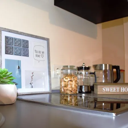 Laine Apartment *